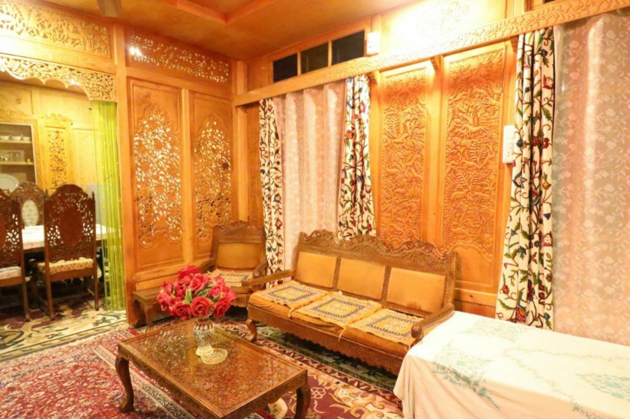 Umbrella Group Of House Boat 호텔 Srīnagar 외부 사진
