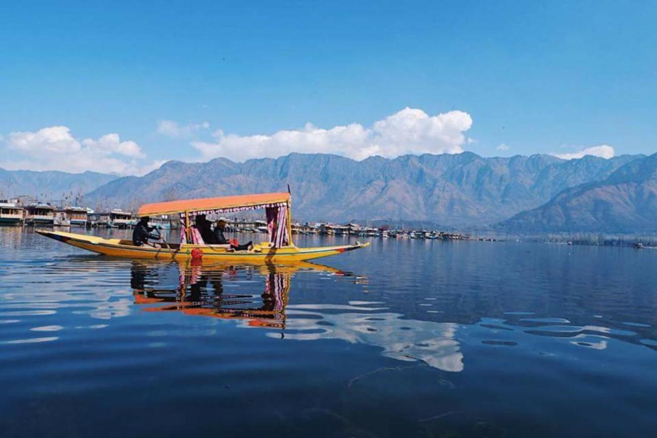 Umbrella Group Of House Boat 호텔 Srīnagar 외부 사진
